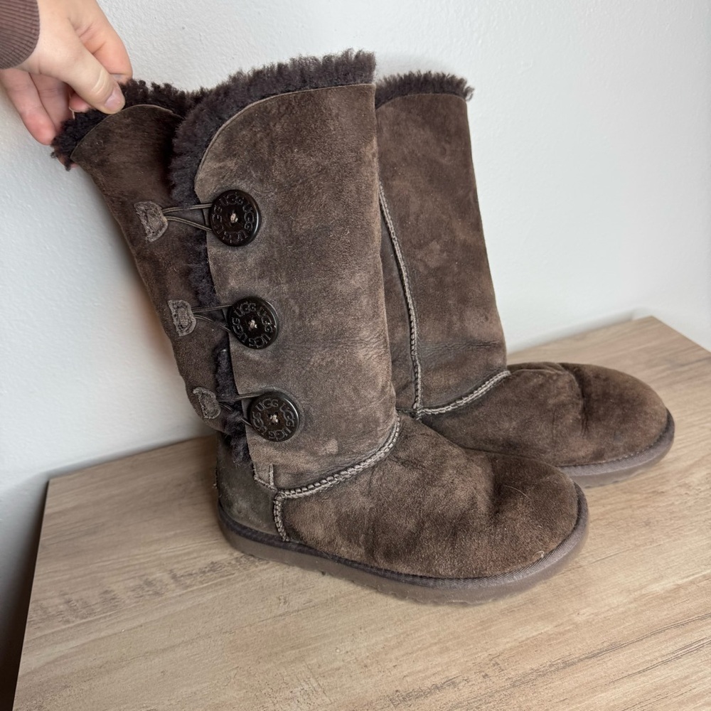 Ugg Women's Bailey Button Triplet - Chocolate - Picture 4 of 14
